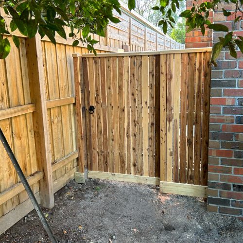 TC-fencing-gates-03-800px